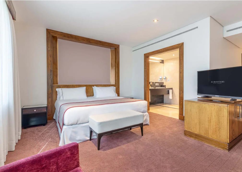 Hoteles en Barrio Santa Bárbara Copacabana