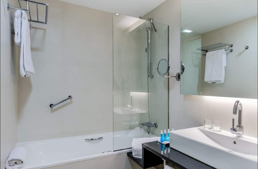 Apartamento con jacuzzi en Reyes