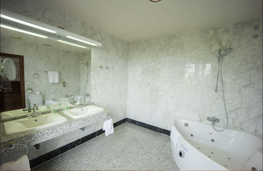 Apartamento con jacuzzi en Sector Cafetalero Caranavi